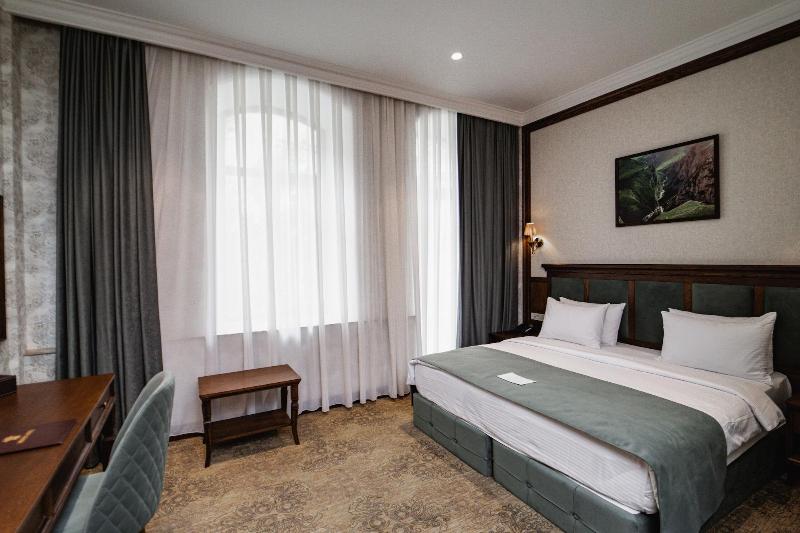 Midway Baku Hotel - Oda