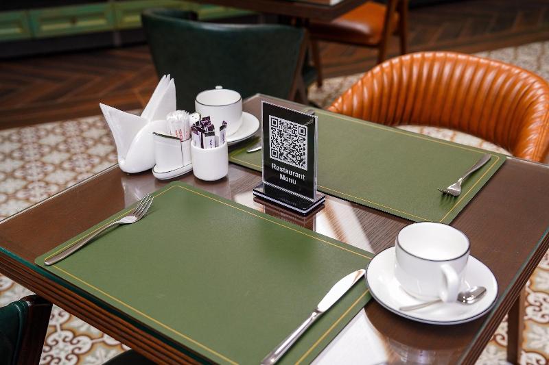 Midway Baku Hotel - Restoran