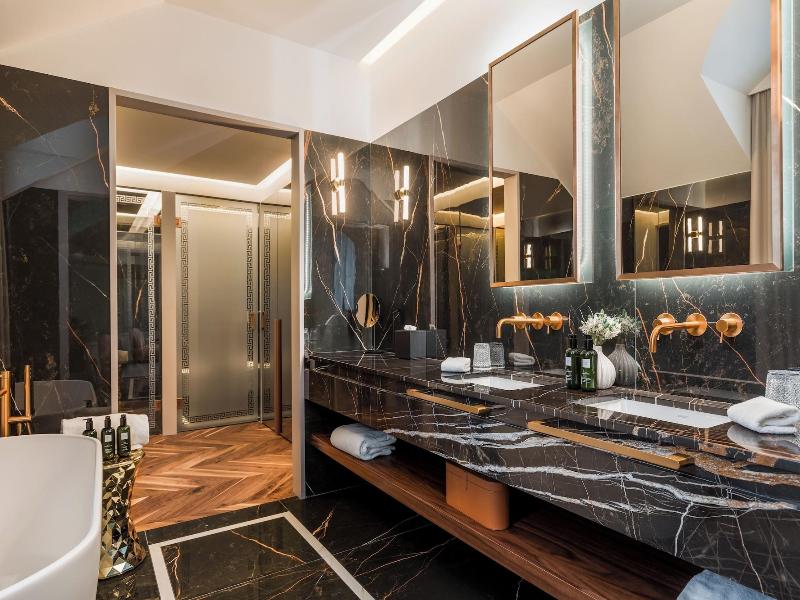 Amoure Hotel - The Leading Hotels of the World - Oda