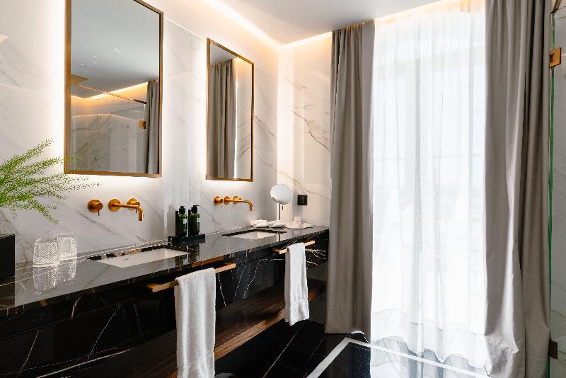 Amoure Hotel - The Leading Hotels of the World - Oda