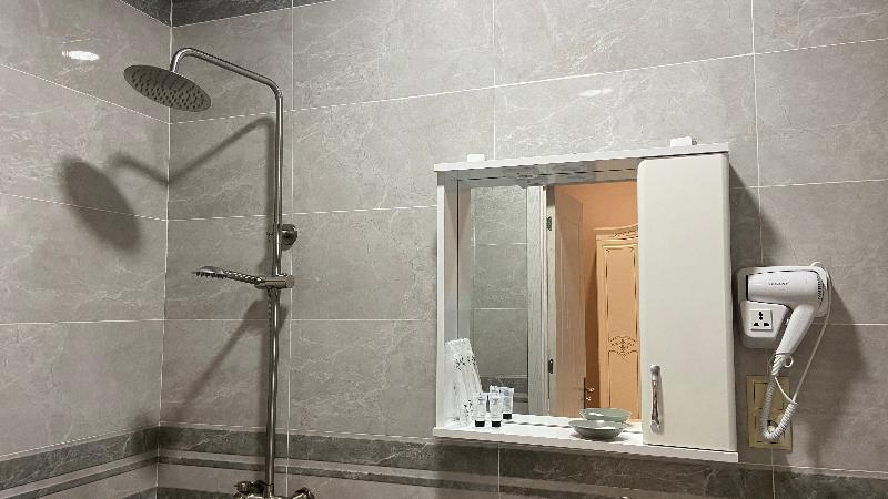 Astoria Hotel Zugdidi - Oda