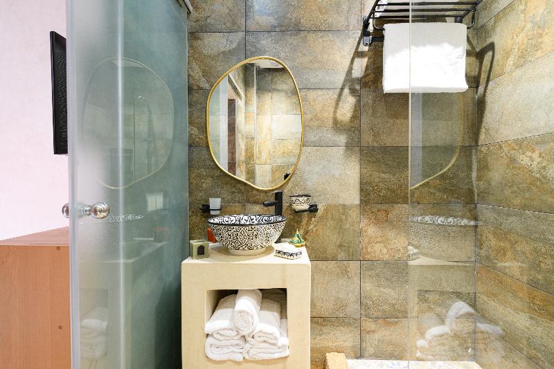 Dar Al Jeld Luxurious Riad Center Rabat - Oda