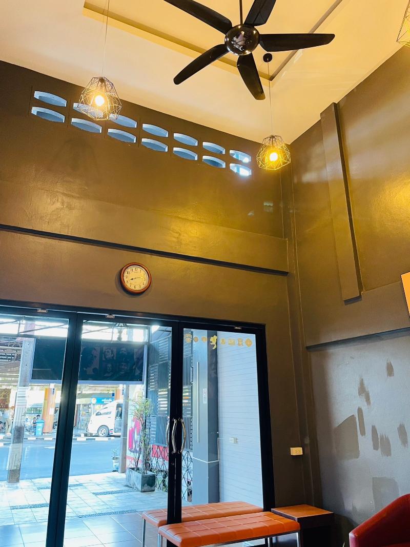 Rabbitel Phuket - Lobi