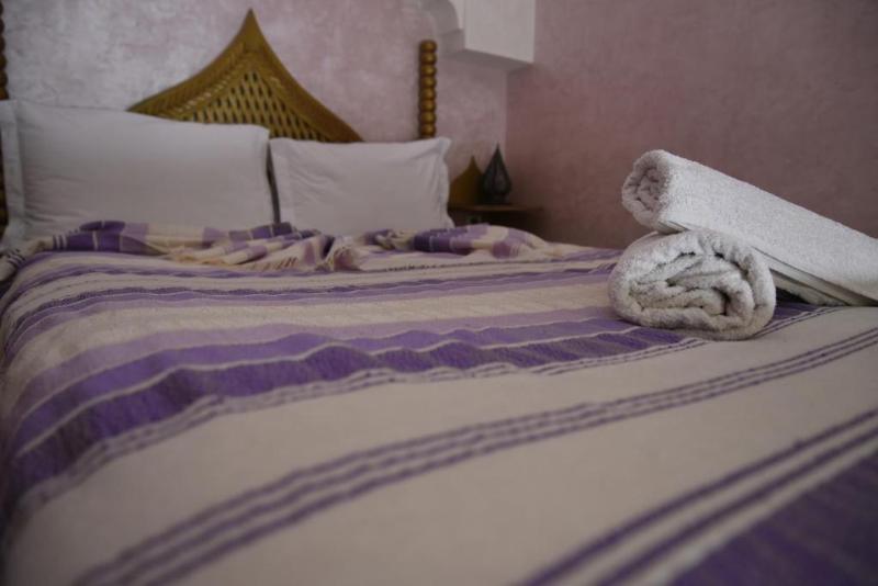 Riad Jnan Adam - Oda