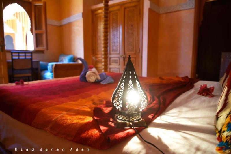 Riad Jnan Adam - Oda