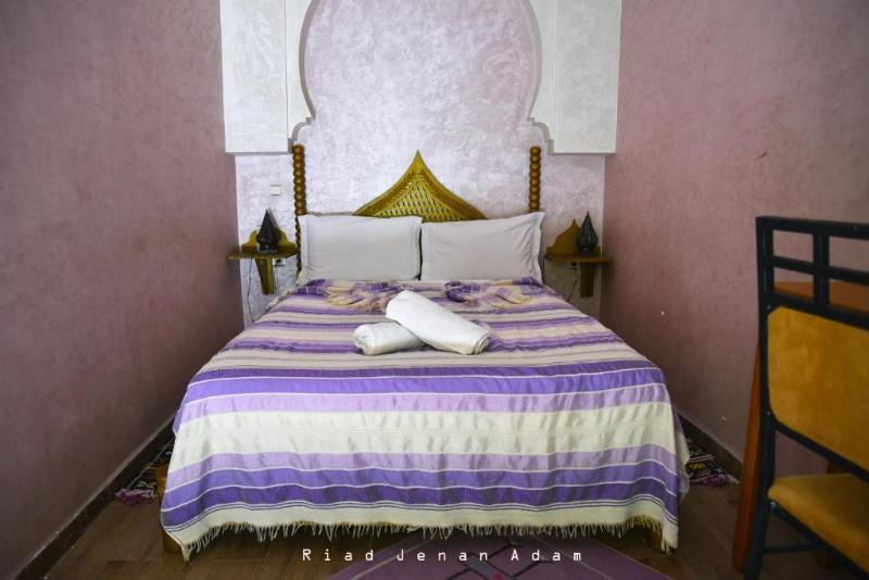 Riad Jnan Adam - Oda