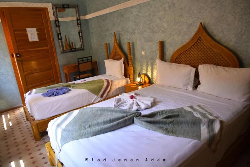 Riad Jnan Adam - Oda