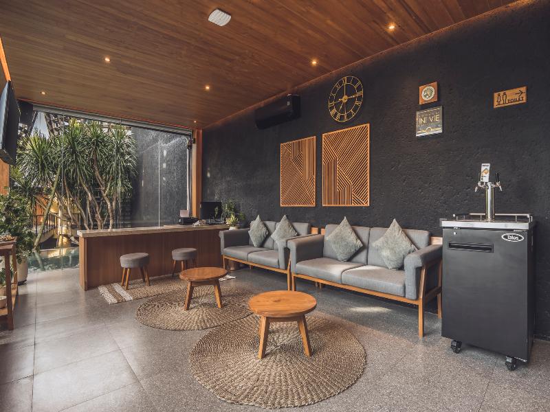 Canggu Cabana Beach Resort by Ini Vie Hospitality - Lobi