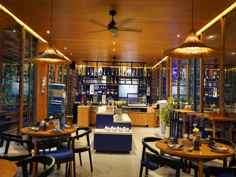 Canggu Cabana Beach Resort by Ini Vie Hospitality - Restoran