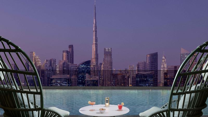 Intercontinental Residences Dubai Business Bay - Havuz