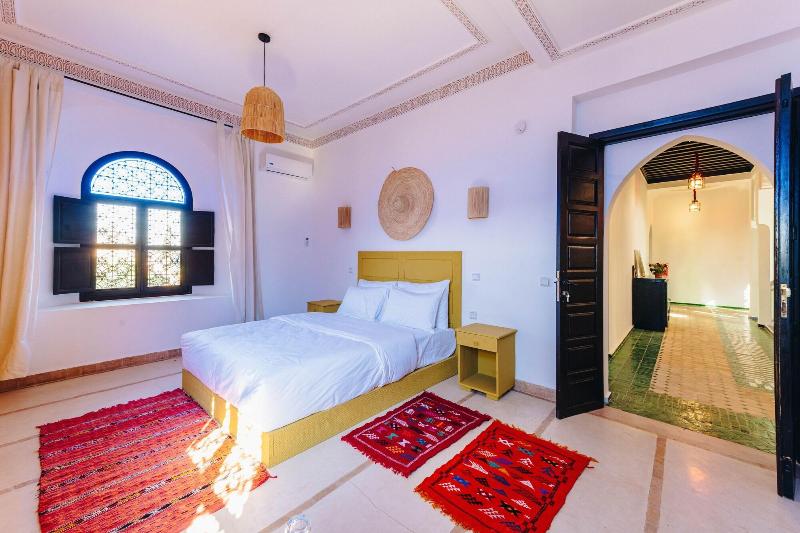 Riad Zinaida - Oda