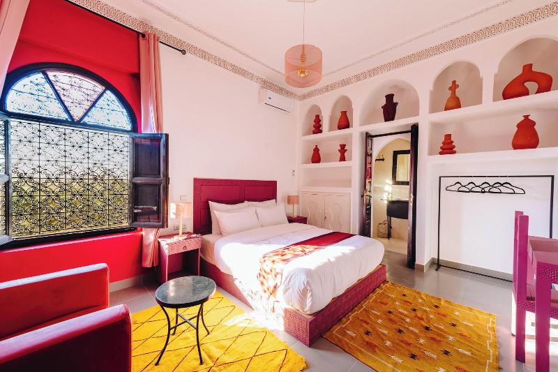 Riad Zinaida - Oda