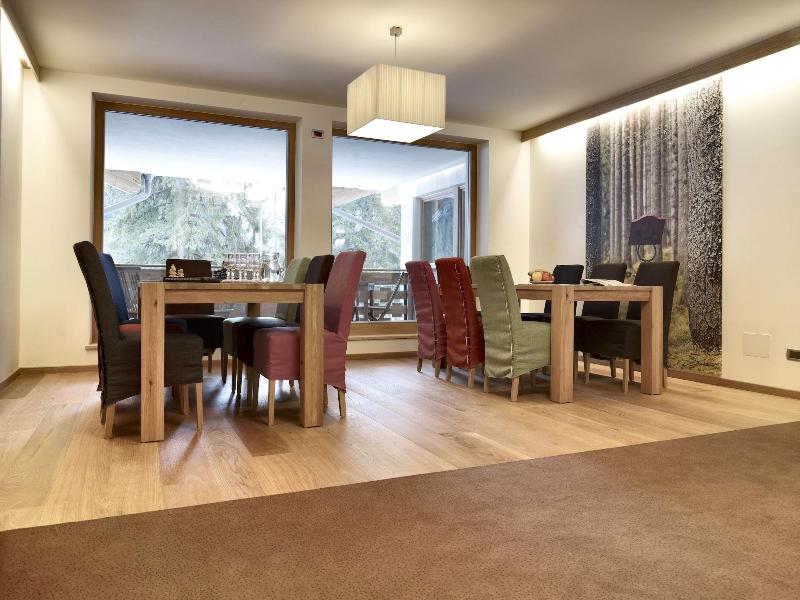 Color Home Suite Apartments - Lobi