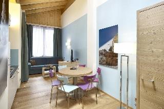 Color Home Suite Apartments fotoÄŸrafÄ±