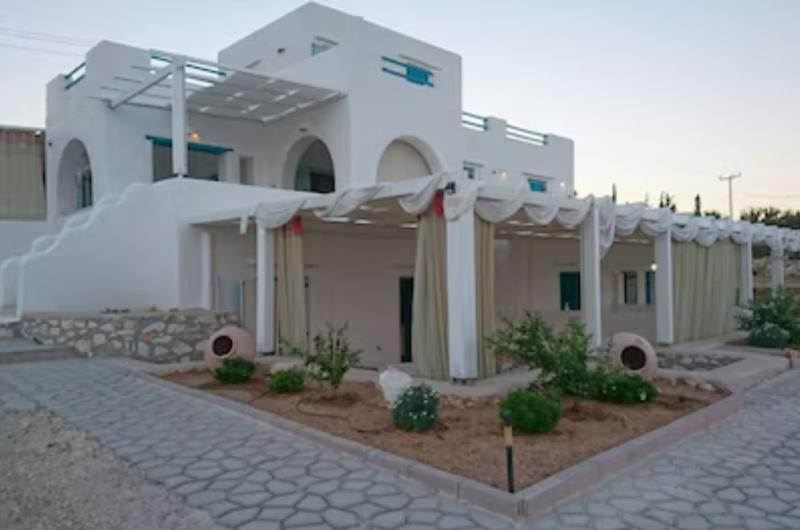 Polis Of Naxos Stylish Suites - Genel