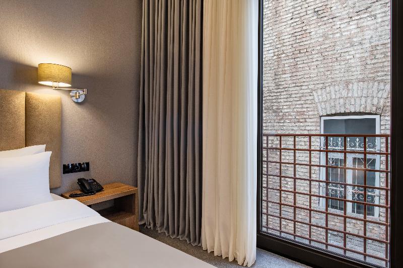 BARNOVI BOUTIQUE HOTEL - Oda