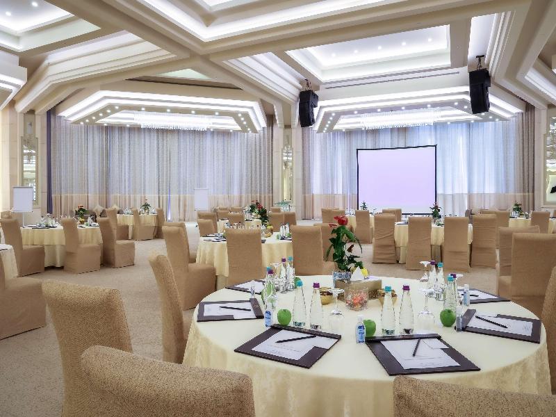 Nofa Riyadh, A Radisson Collection Resort - Toplantı