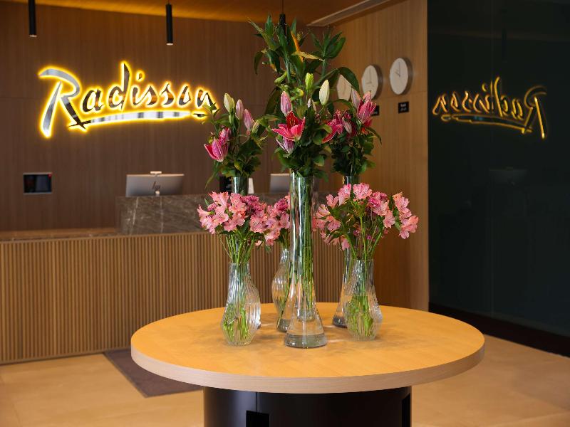 Radisson Hotel & Residence Riyadh Olaya - Lobi