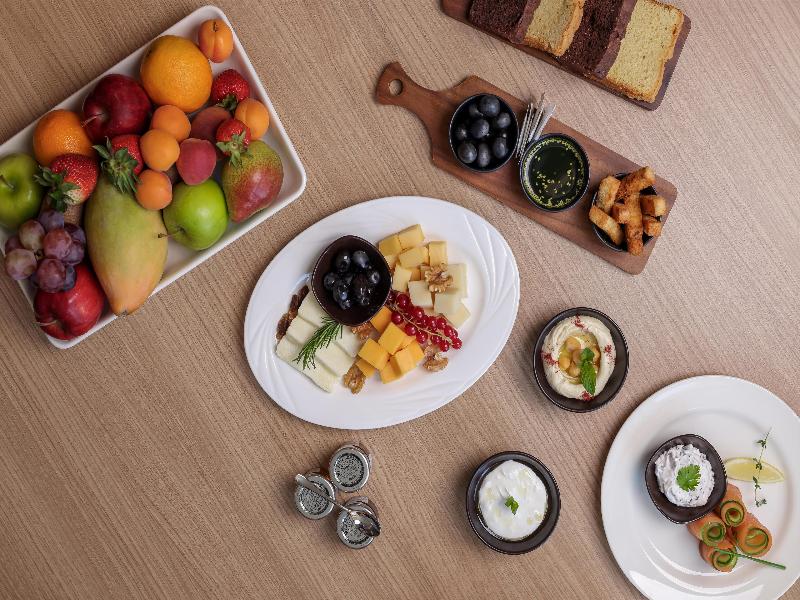 Radisson Hotel & Residence Riyadh Olaya - Restoran