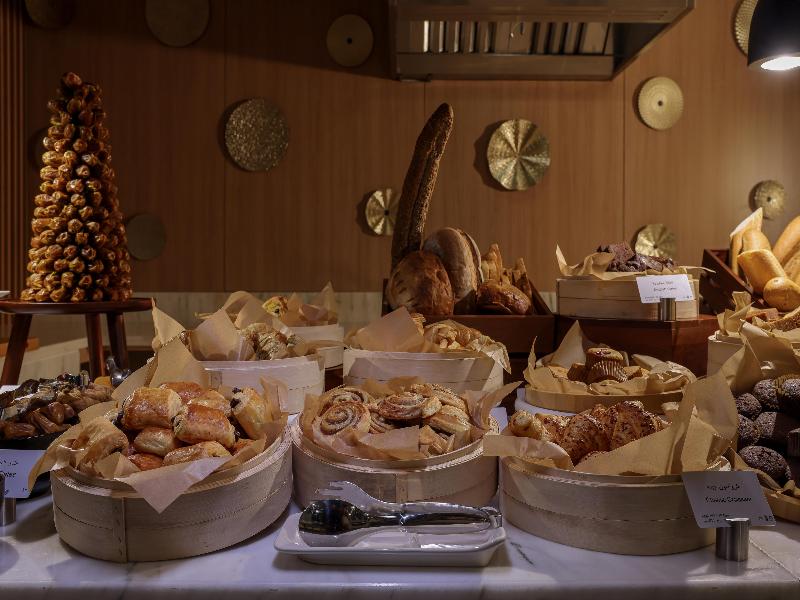 Radisson Hotel & Residence Riyadh Olaya - Restoran