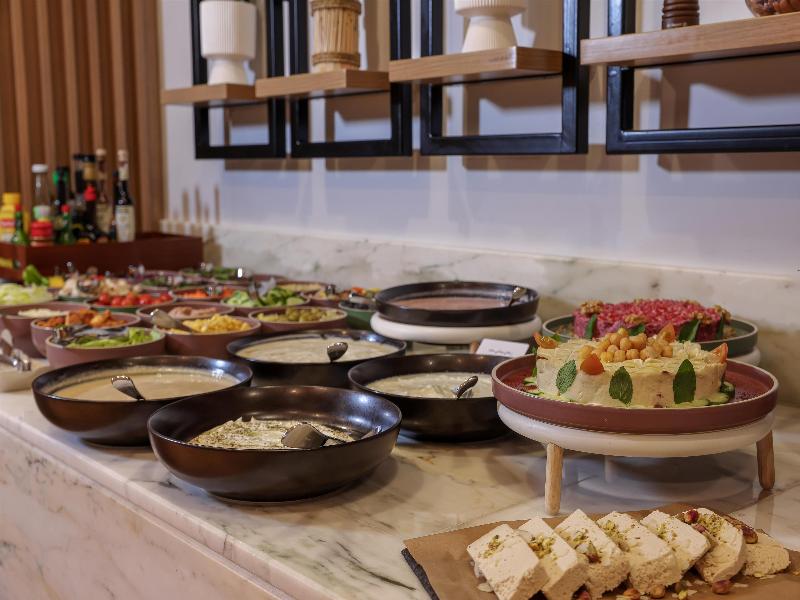 Radisson Hotel & Residence Riyadh Olaya - Restoran