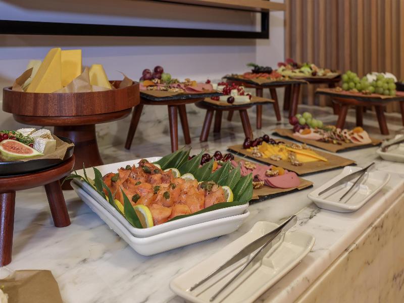 Radisson Hotel & Residence Riyadh Olaya - Restoran