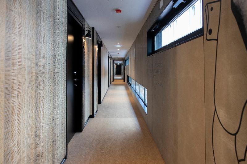 Ibis Styles Lisboa Aeroporto - Lobi