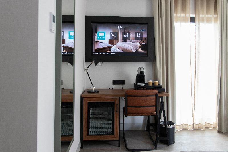 Ibis Styles Lisboa Aeroporto - Oda