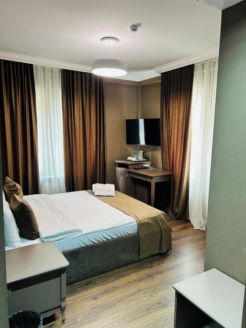 Parliament Hotel & Restaurant - Oda