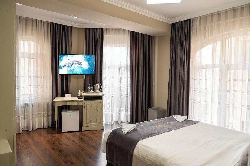 Parliament Hotel & Restaurant - Oda
