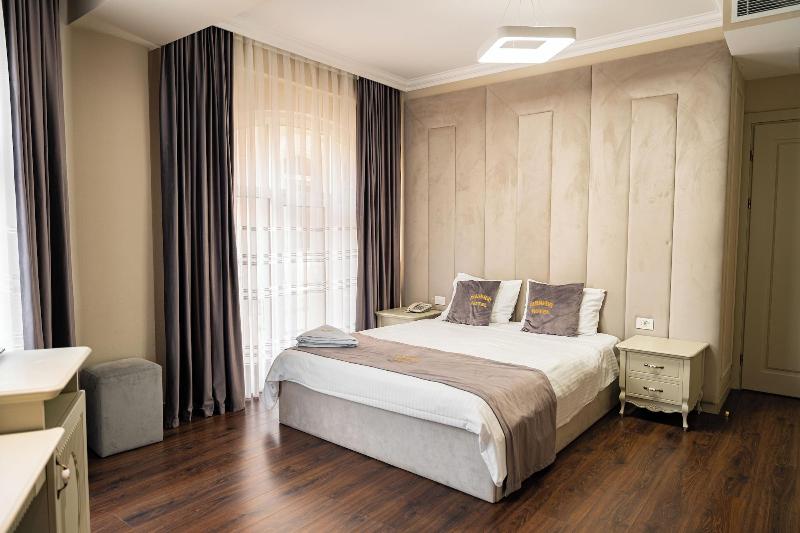 Parliament Hotel & Restaurant - Oda