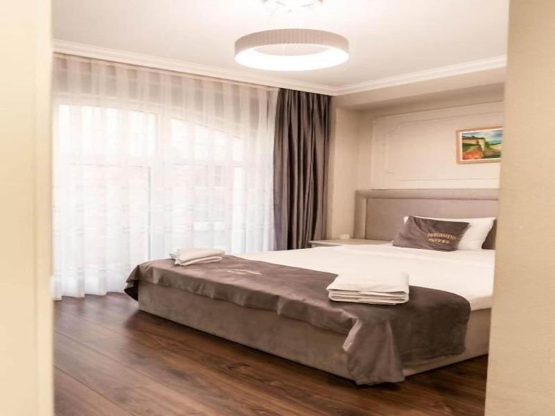 Parliament Hotel & Restaurant - Oda