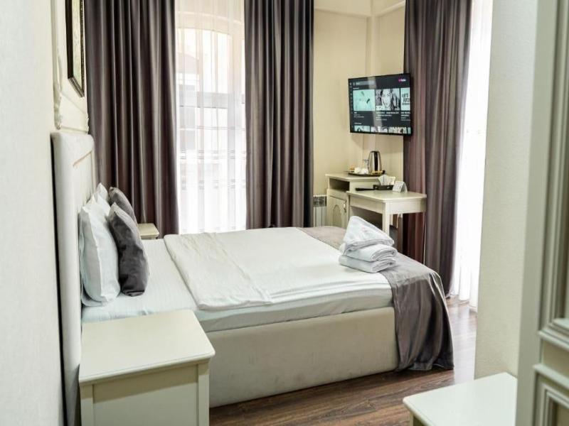 Parliament Hotel & Restaurant - Oda