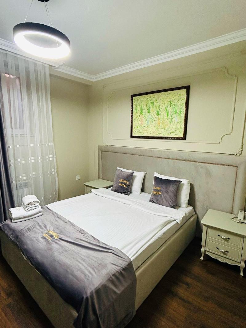Parliament Hotel & Restaurant - Oda