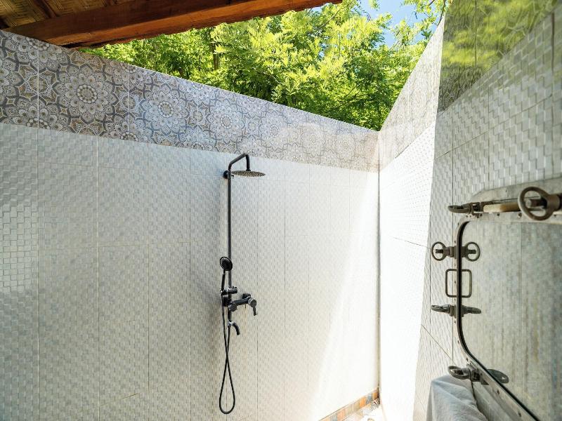Butterfly Villas Nusa Ceningan - Oda