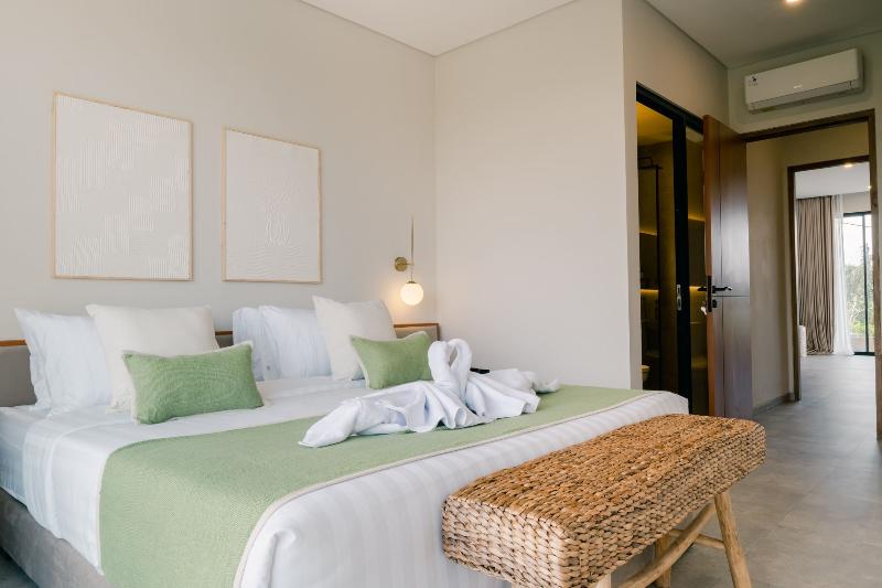 The Menuai Bali Villas - Oda