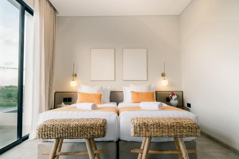 The Menuai Bali Villas - Oda