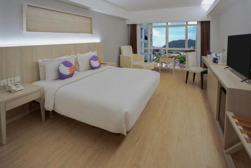 FOX Hotel Gorontalo - Oda