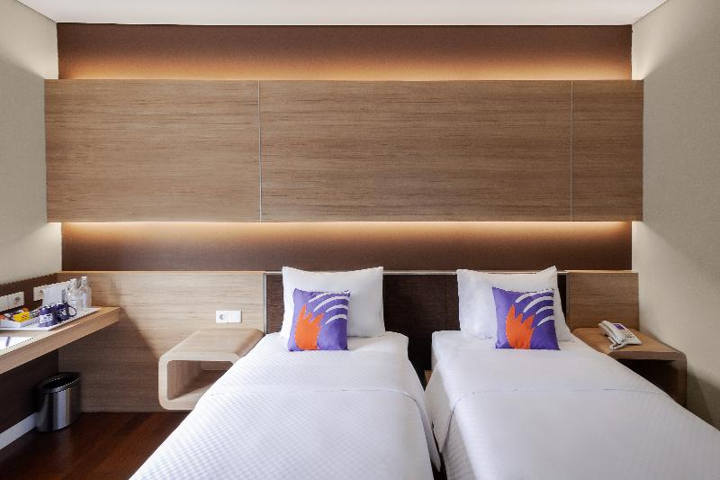 Fox Lite Hotel Grogol Jakarta - Oda