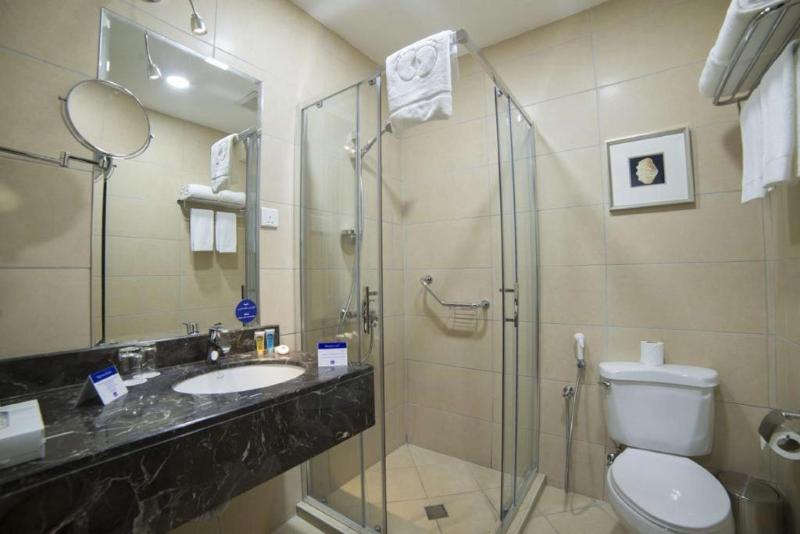 Taskeen Served Apartment - Oda