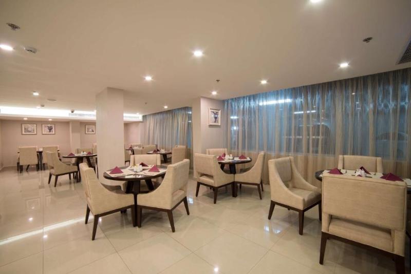 Taskeen Served Apartment - Restoran