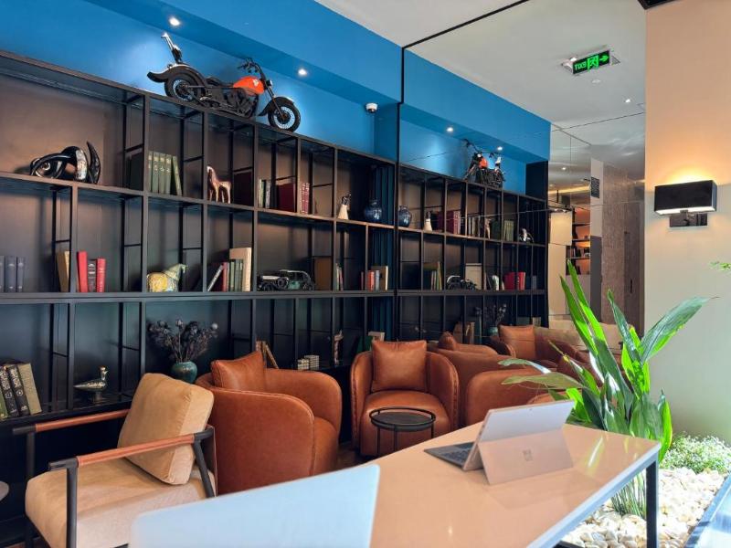 Tbilisi Edition - Design Hotel - Lobi