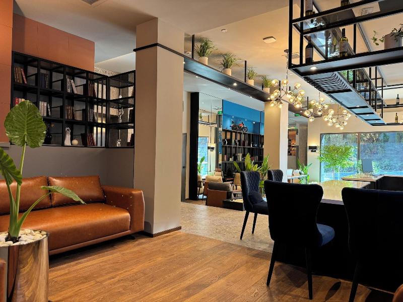 Tbilisi Edition - Design Hotel - Lobi