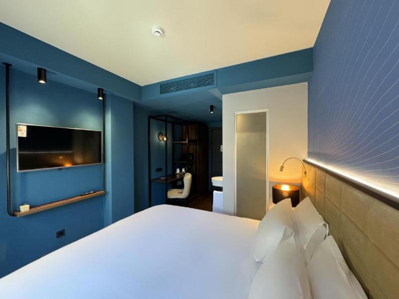 Tbilisi Edition - Design Hotel - Oda