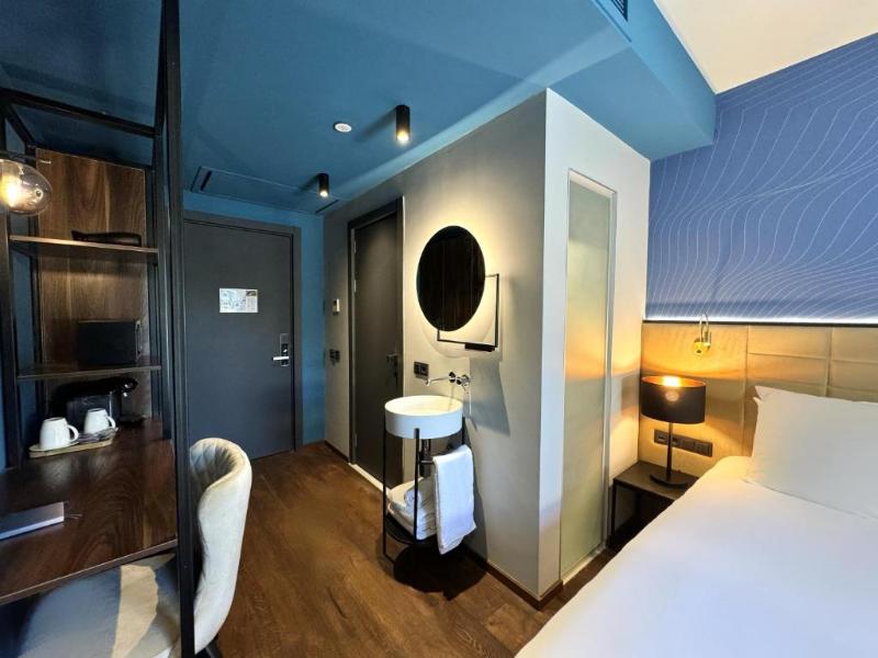 Tbilisi Edition - Design Hotel - Oda