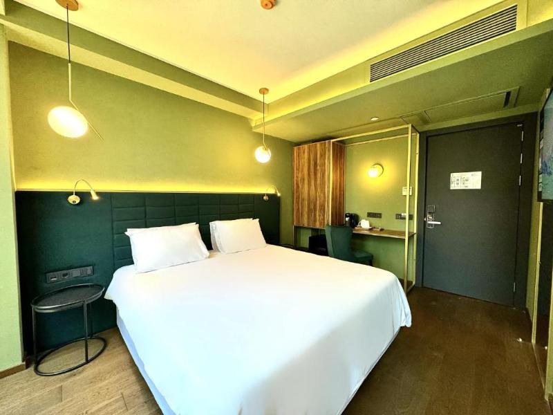 Tbilisi Edition - Design Hotel - Oda