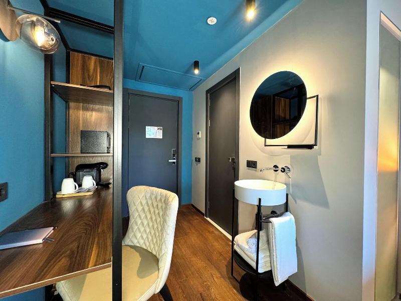 Tbilisi Edition - Design Hotel - Oda