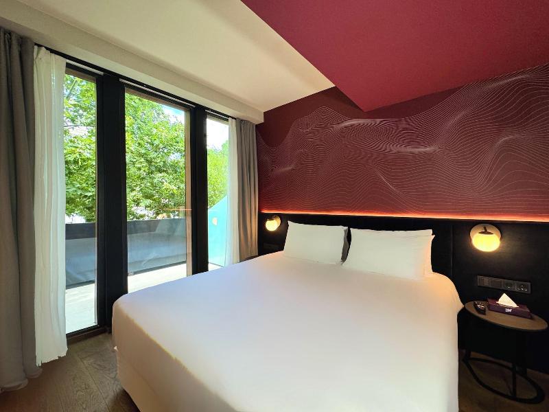 Tbilisi Edition - Design Hotel - Oda