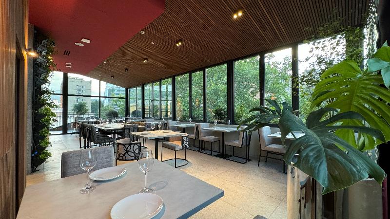 Tbilisi Edition - Design Hotel - Restoran