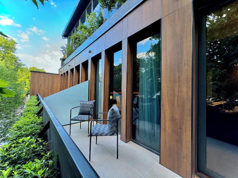 Tbilisi Edition - Design Hotel - Teras